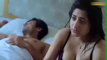 Play Romantic couple sex