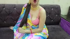 Play Desi Indian Bhabhi Gives Devar's First Saree Blowjob Experience