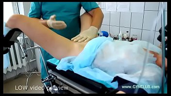 Play Exam room on gyno clinic