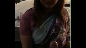 Play Indian bhabhi blowjob
