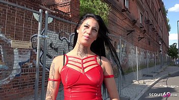 Play GERMAN SCOUT - TATTOO TEEN MINA AUS KÖLN BEI ECHTEN STRASSEN CASTING OUTDOOR OHNE KONDOM GEFICKT