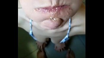 Play Teen princess drinks piss from daddy's cock