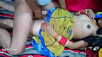 Play नई नवेली साली को बेडरूम में गिरा कर चोदा